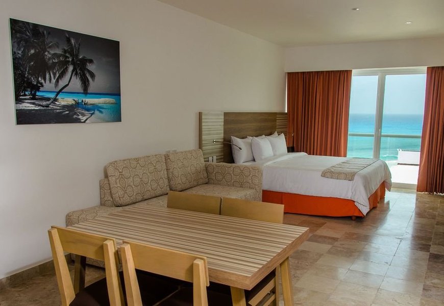  Hotel Krystal Cancún - 