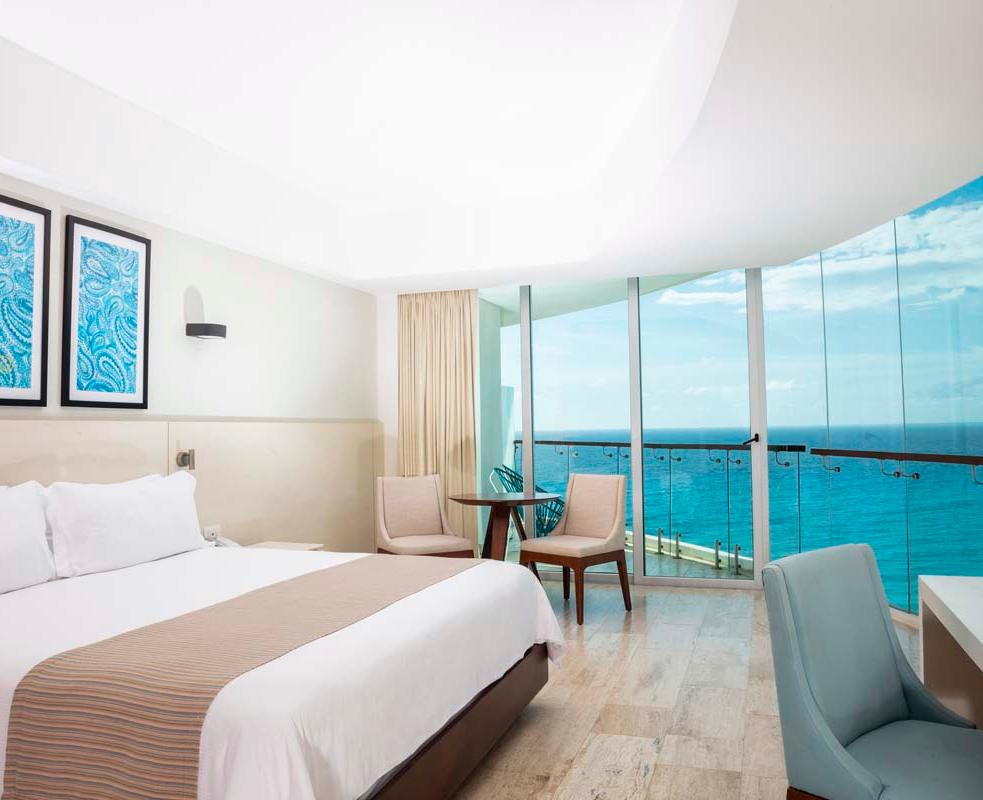 Krystal Grand® Cancún All Inclusive Krystal Grand® Cancún All Inclusive