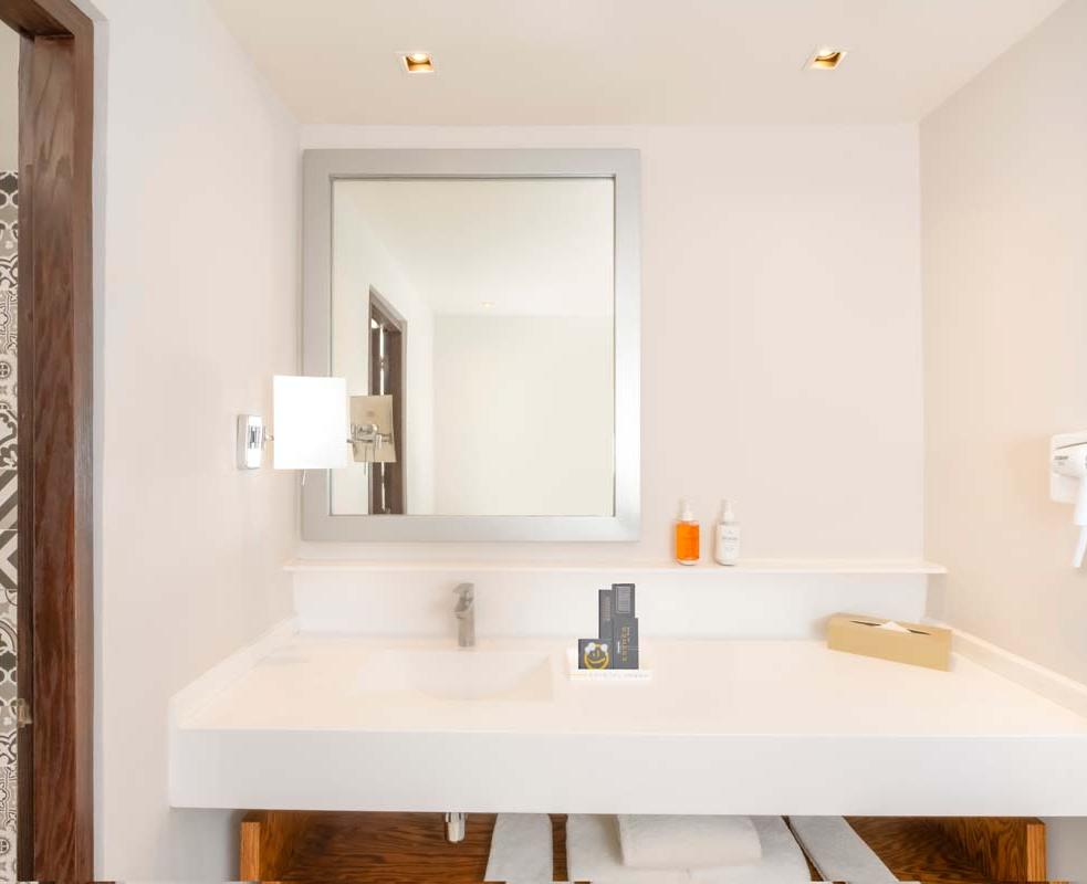 Krystal Urban® Monterrey Krystal Urban® Monterrey